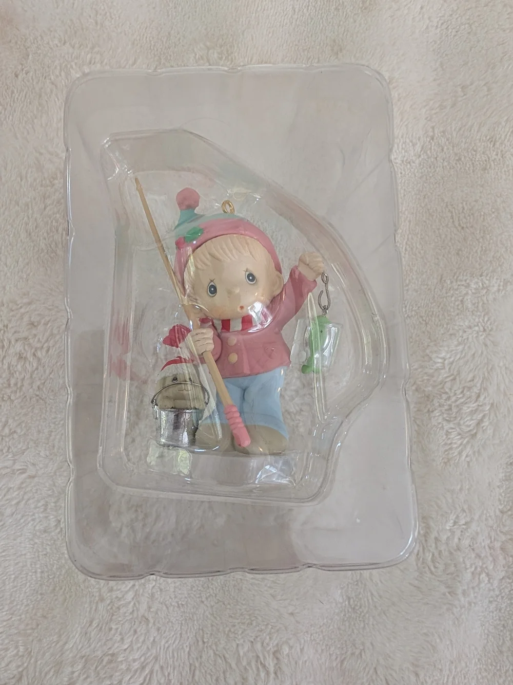 Vintage 1993 Precious Moments Caught Up In The Holidays Ornament 550124 Box